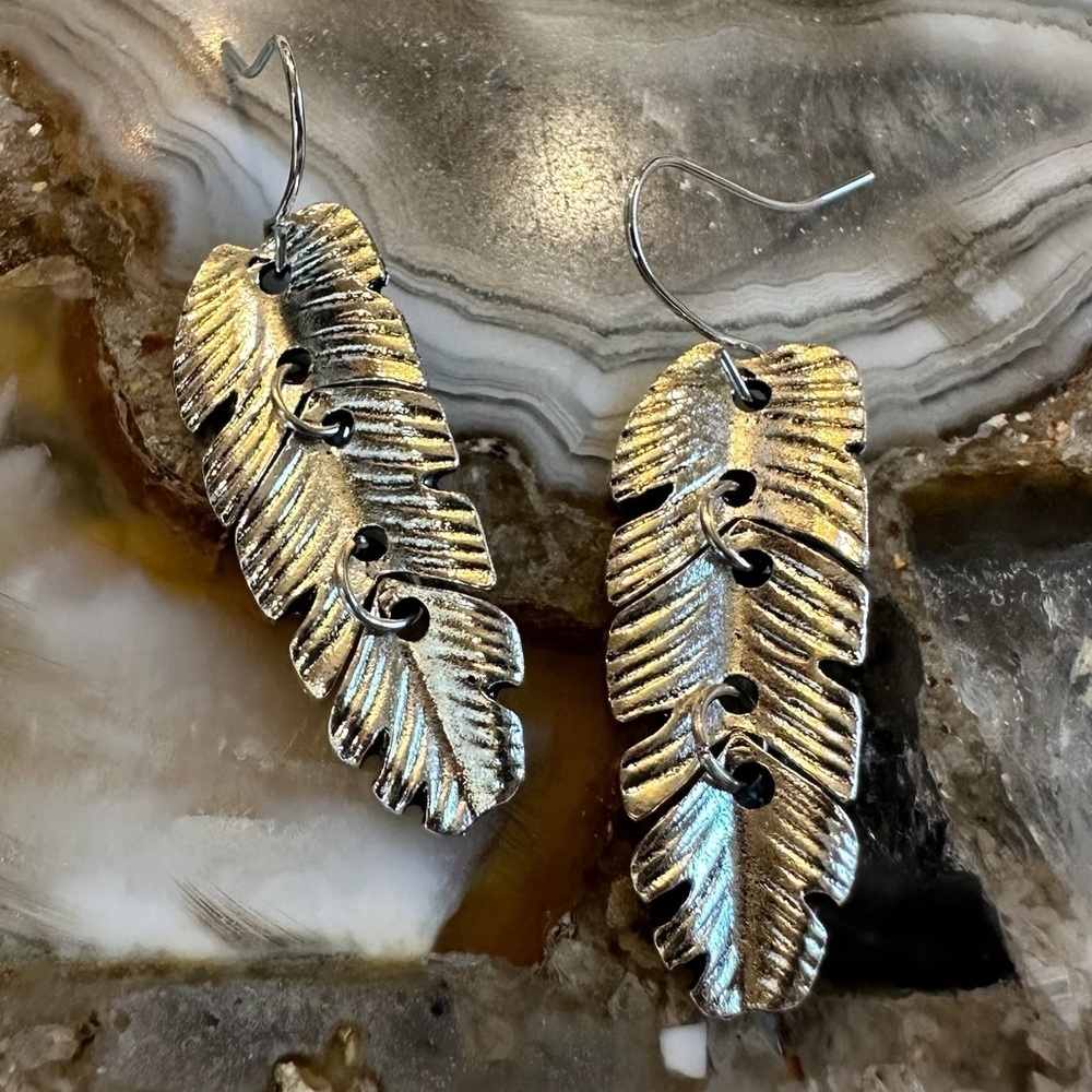 Elegant Silver Leaf Earrings